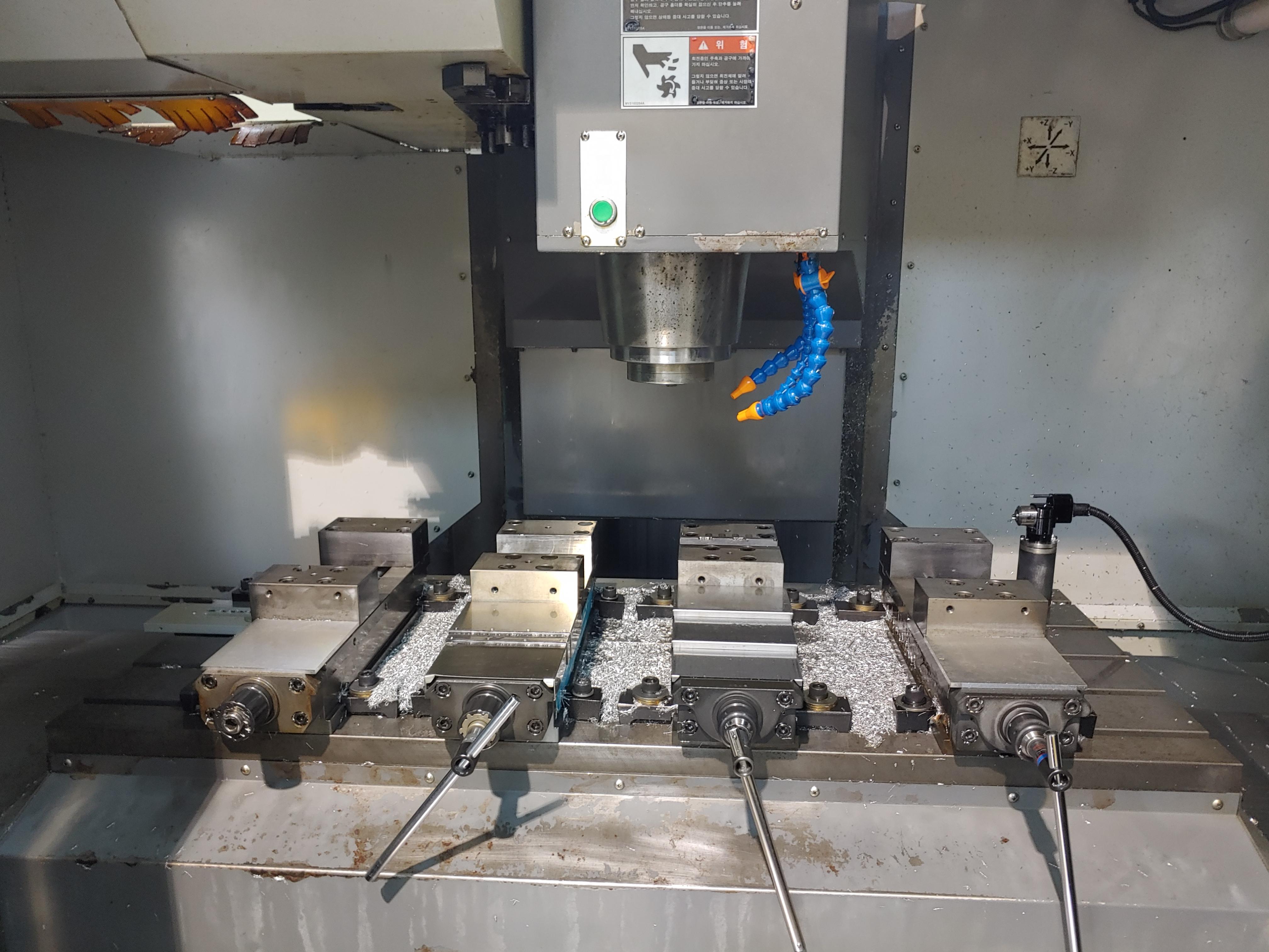 LCV650S 2009 BT40 12K DATASERVER AICC2 CHIP CONVEYOR